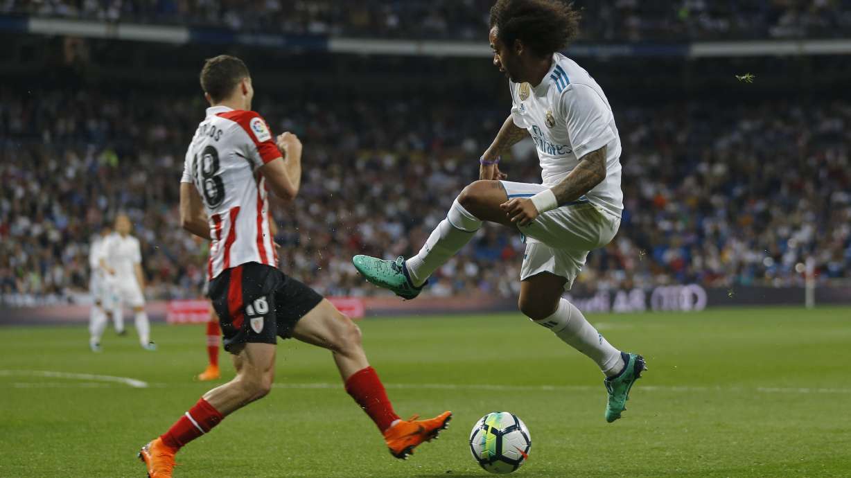 Ronaldo scores with backheel flick, saves Madrid from loss