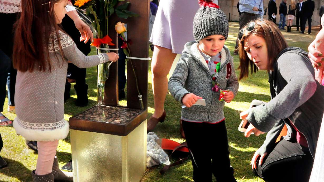 Billy Graham remembered at Oklahoma City bombing memorial