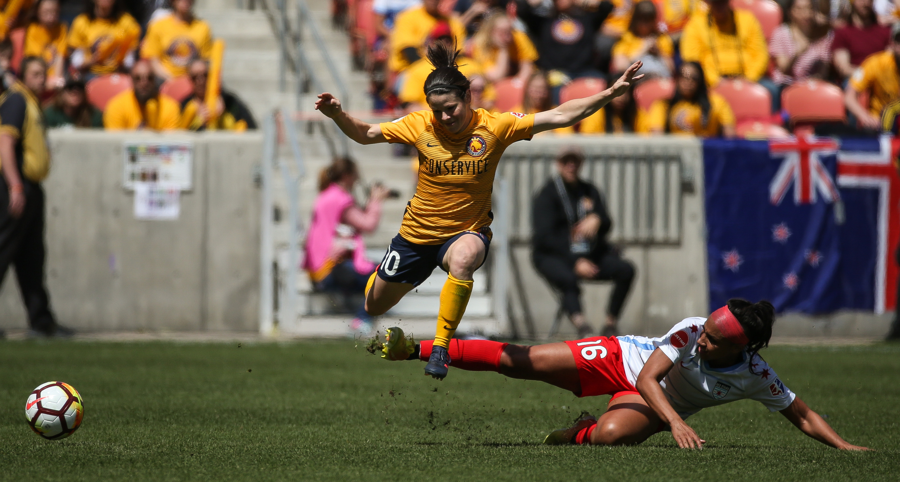 Utah Royals host inaugural season finale with chance to knock off playoff-bound Red Stars