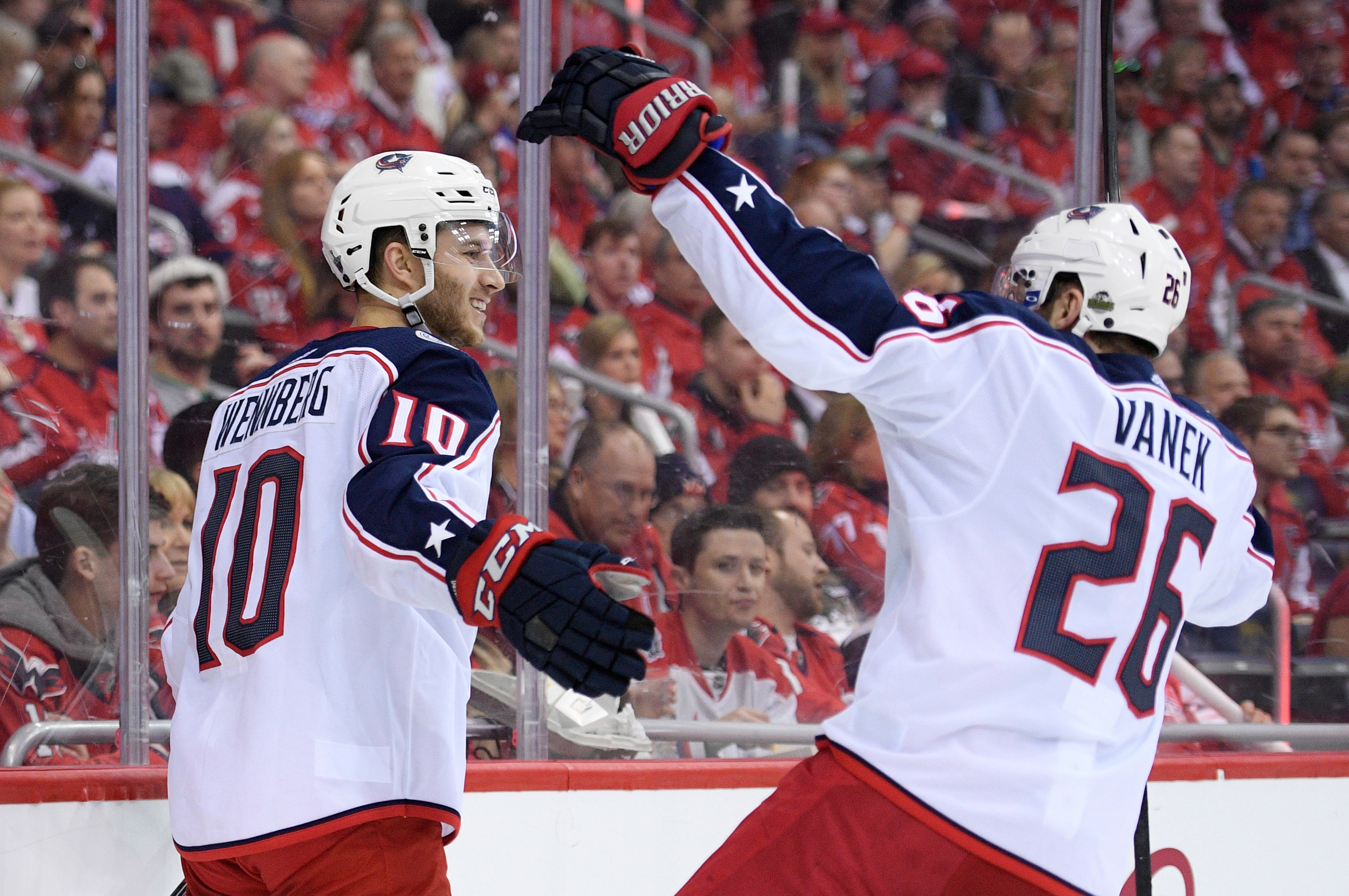 Wennberg back for Blue Jackets in Game 5 against Capitals