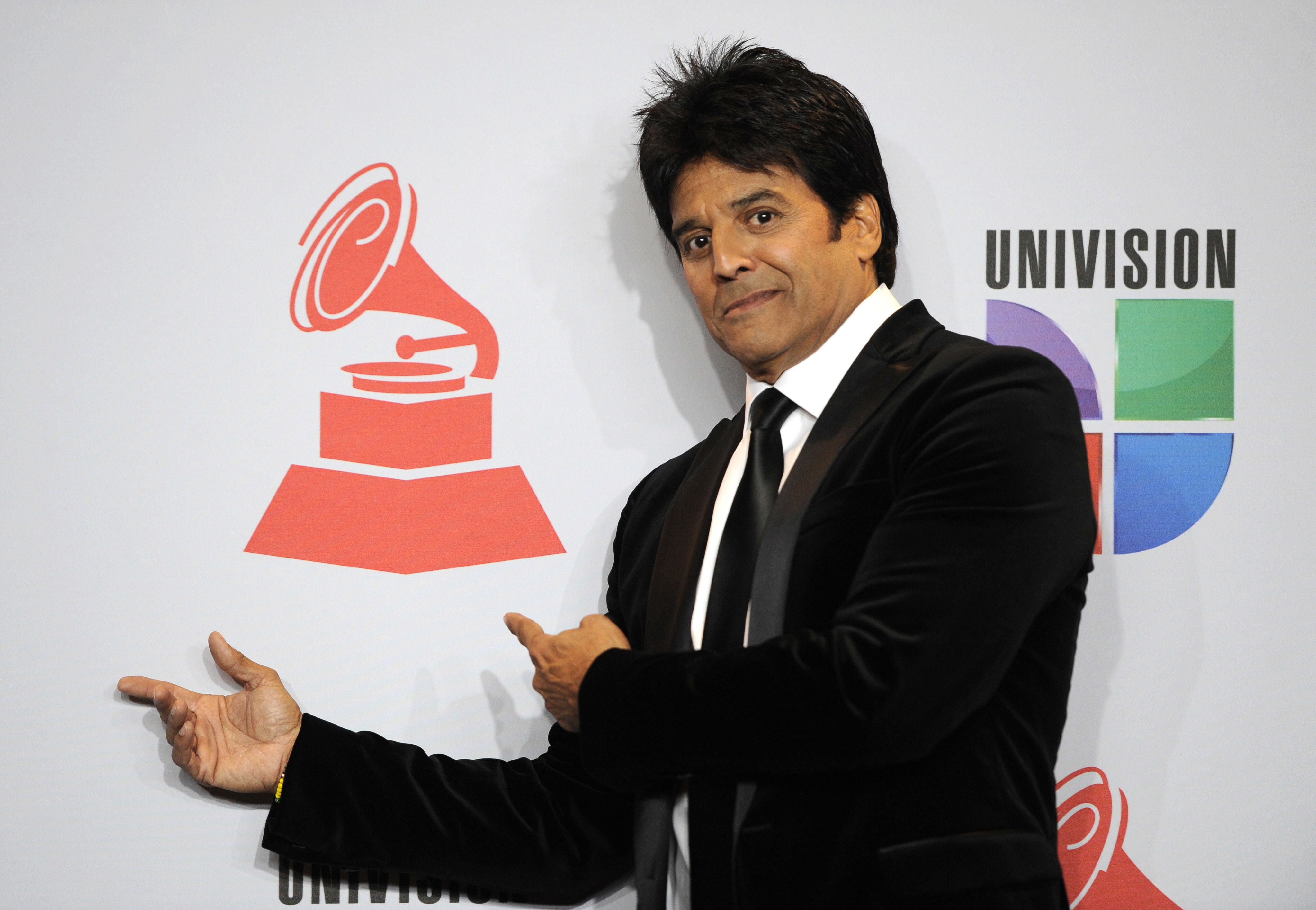 'CHiPs' TV star Estrada donates police dog to Idaho agency