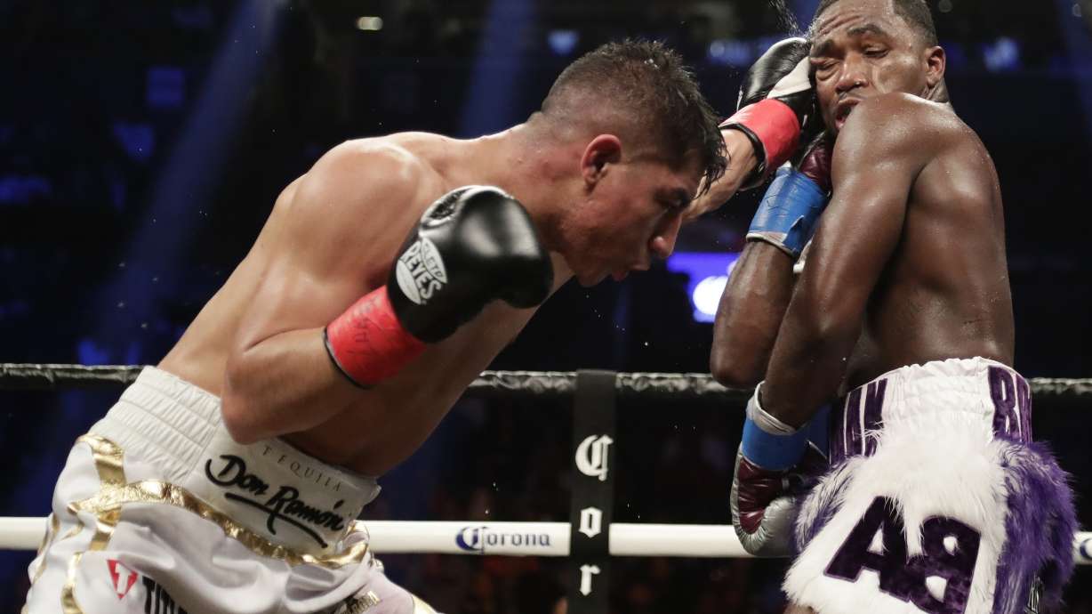 Adrien Broner, Jessie Vargas fight to 12-round majority draw
