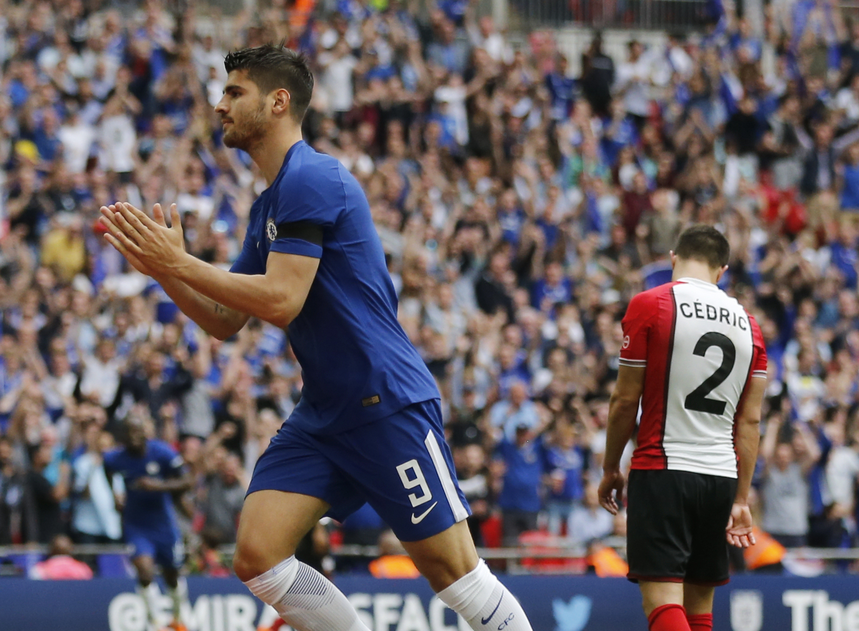 Man City celebrates title, Wenger's farewell starts with win