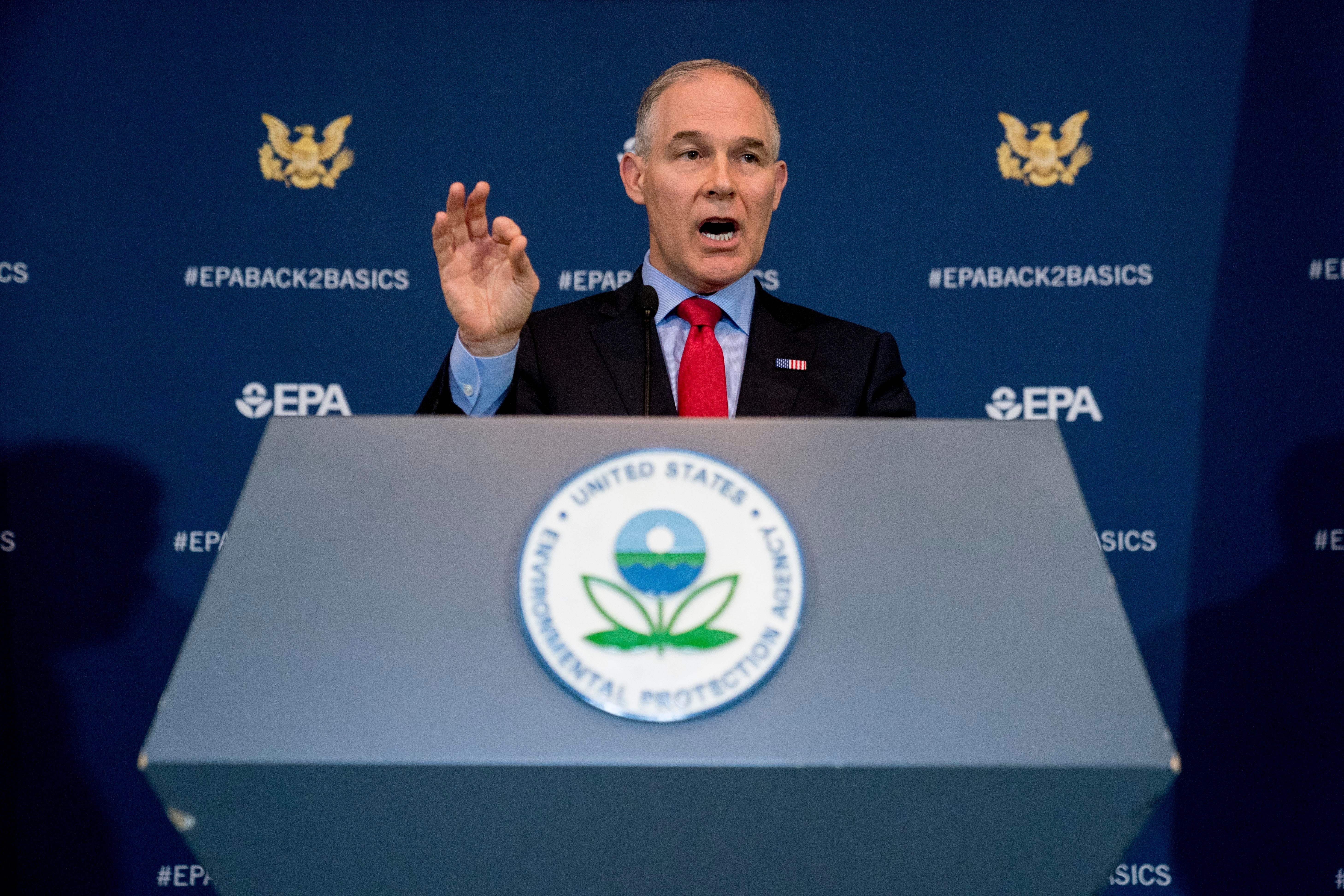 Lawmakers: EPA analysis said Pruitt bug sweep was inadequate