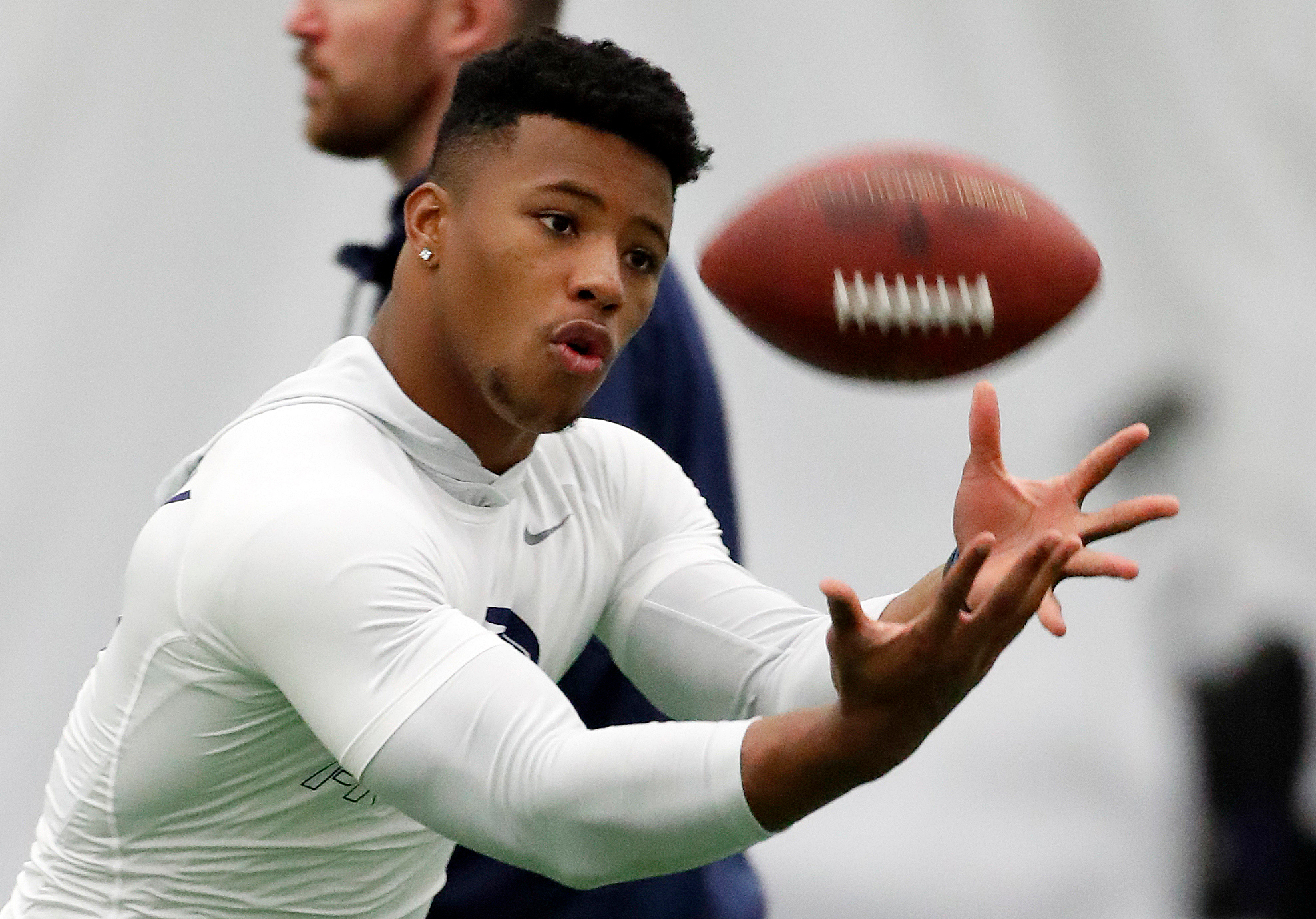 Giants pass on QB, take running back Saquon Barkley at No. 2
