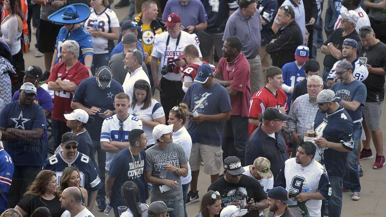 Colts seeking more help after reinforcing offensive line