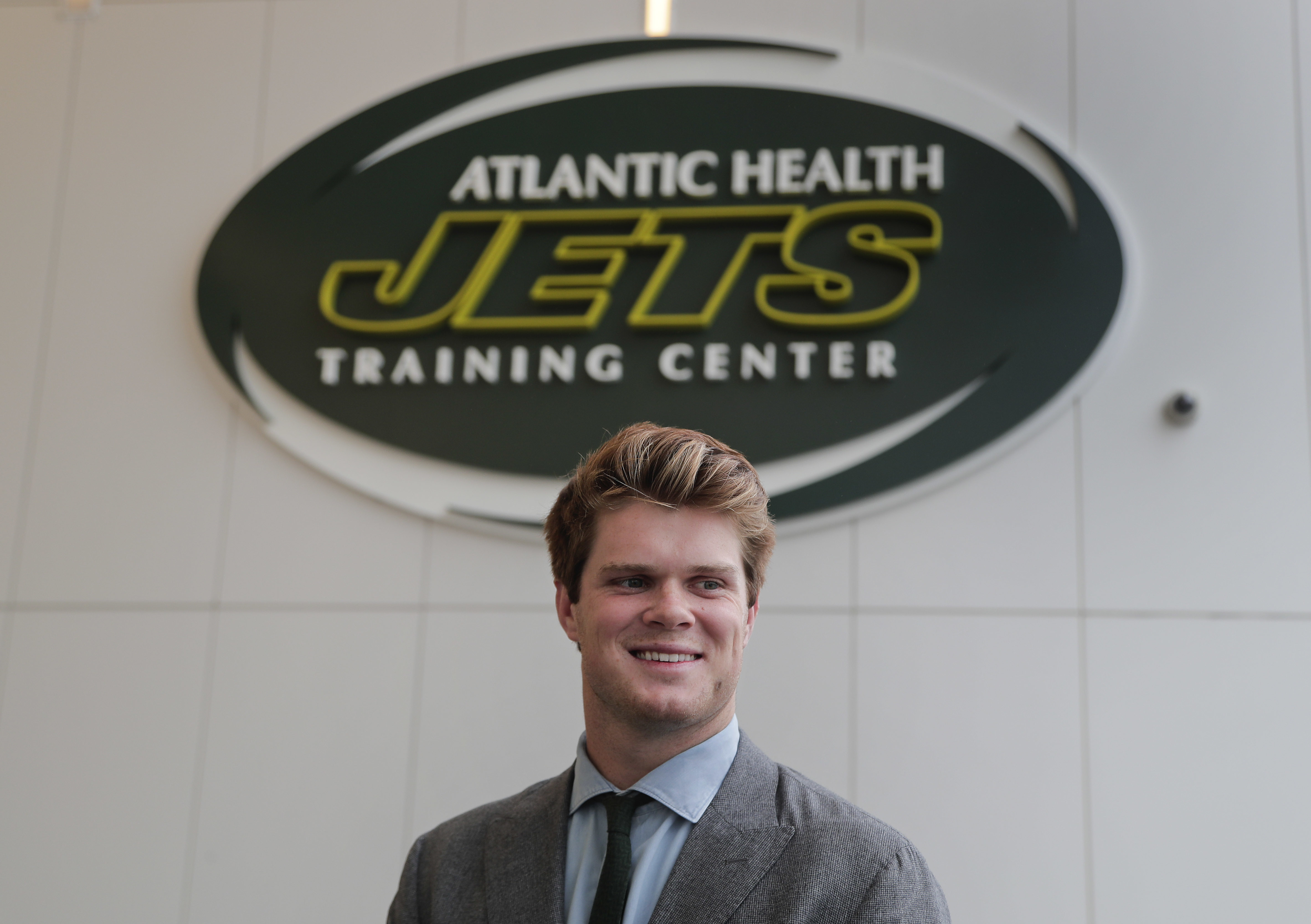 Jets' Sam Darnold 'a lot like' late Marlboro Man grandfather