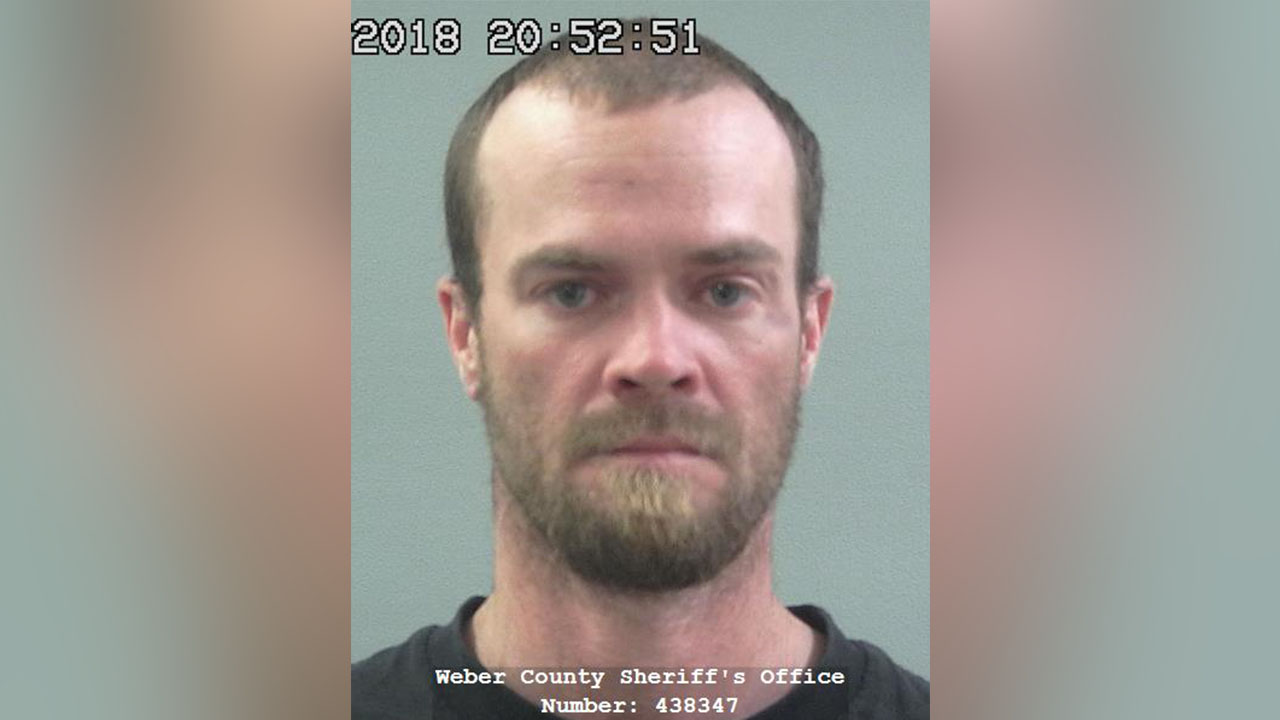 Man arrested after woman finds him sleeping in her Weber County cabin