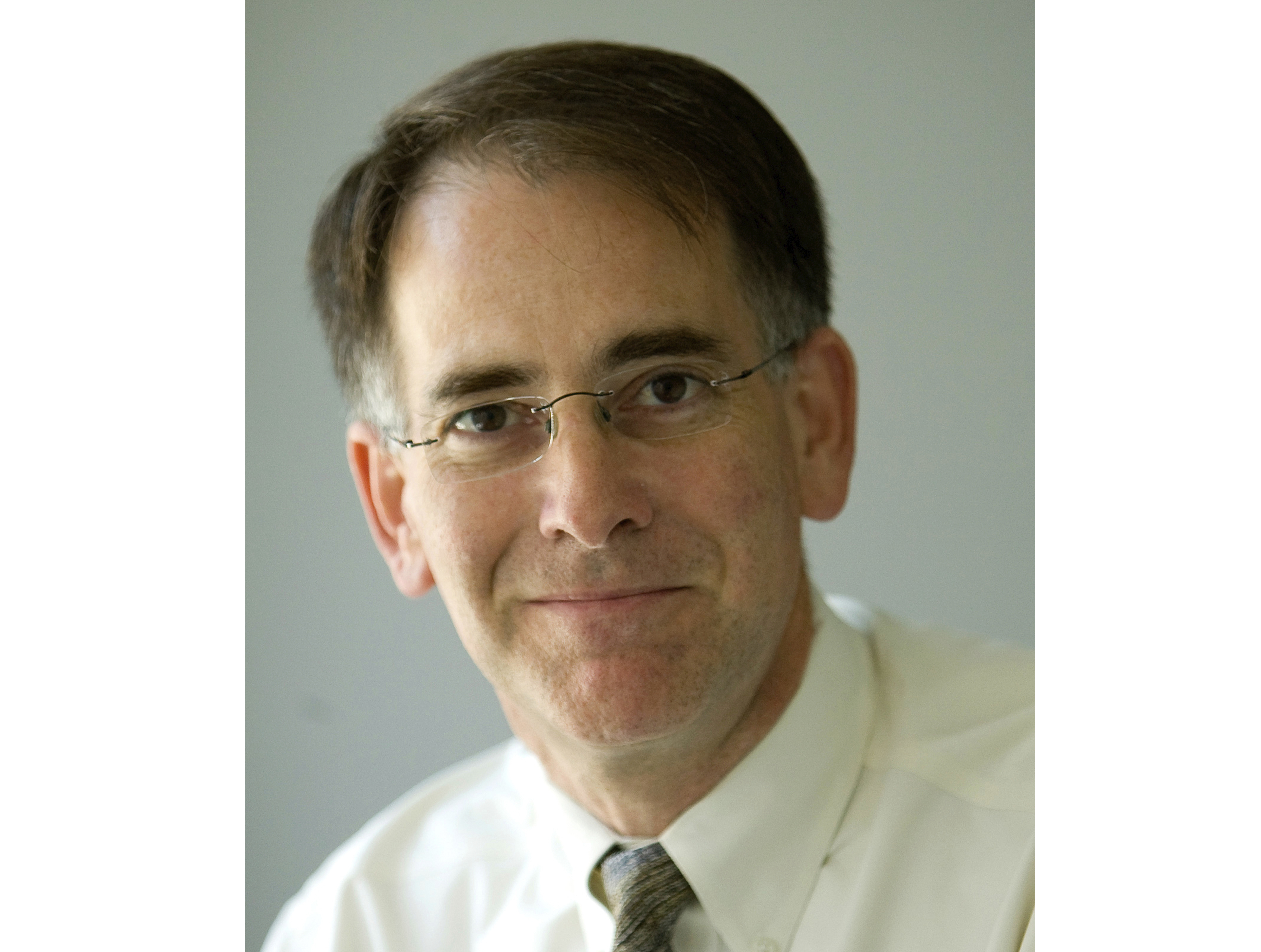 Steven Komarow, Roll Call editor and ex-AP journalist, dies