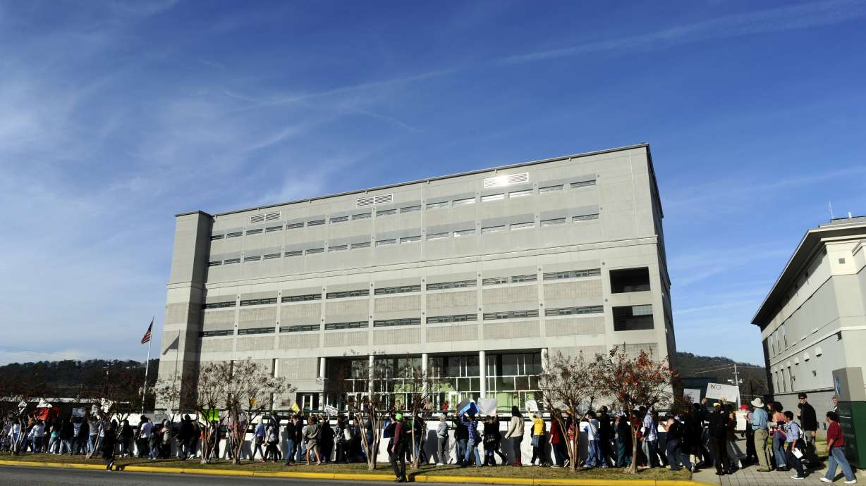 Immigration detention prolonged in Alabama's 'black hole'