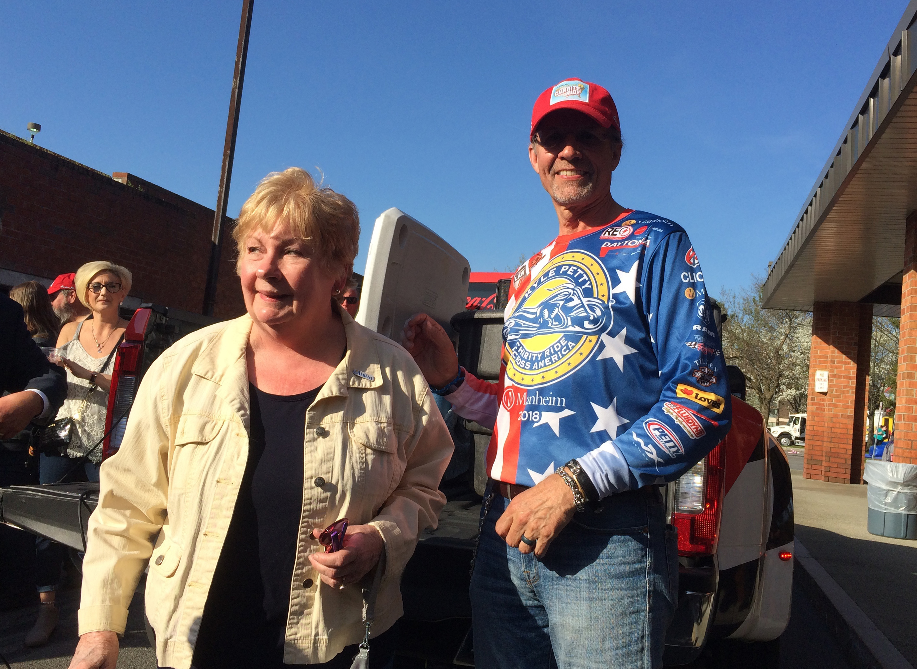 Kyle Petty leads family's annual charity ride