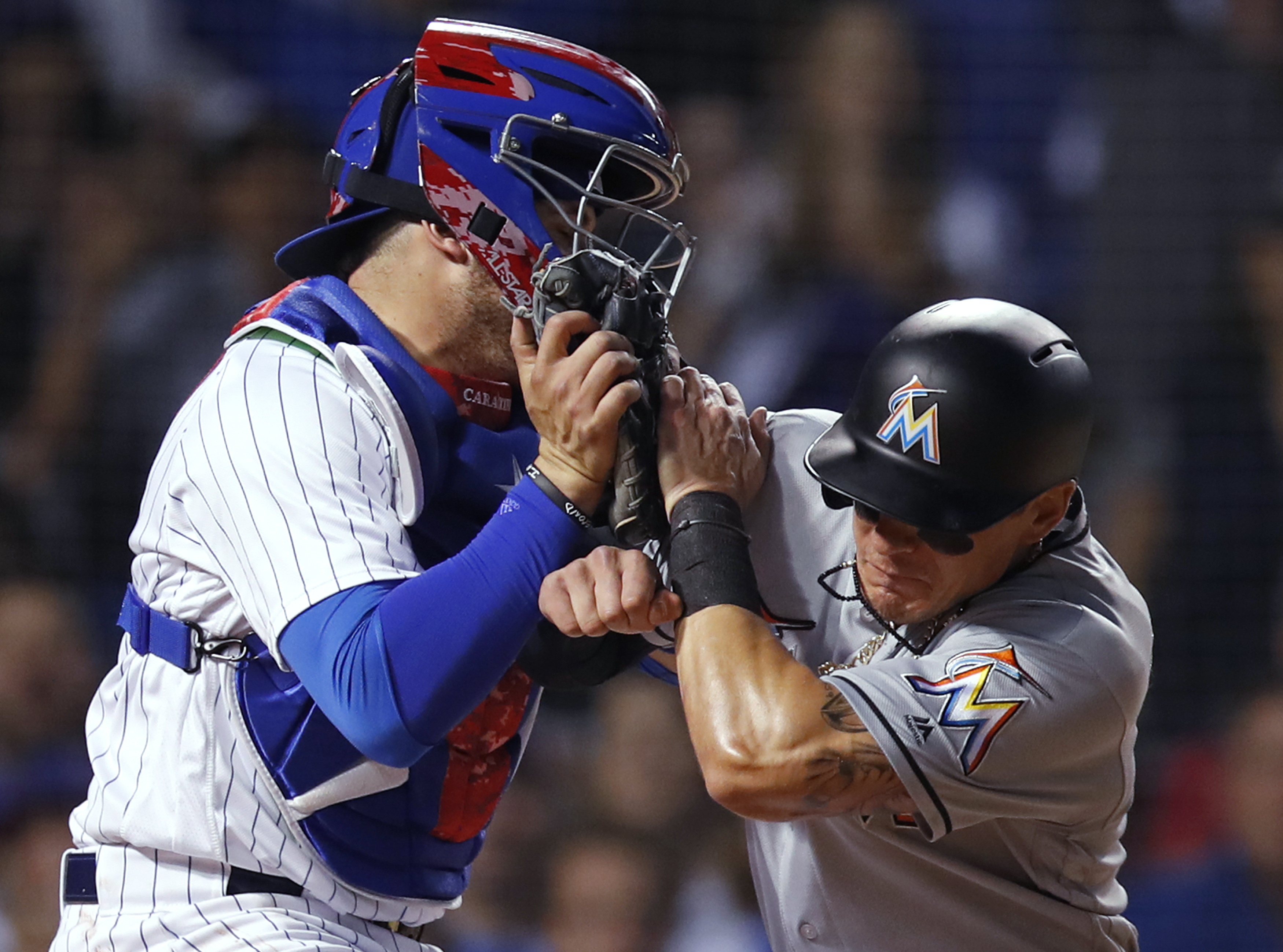 Bryant scores go-ahead run in 8th, Cubs beat Marlins 4-3