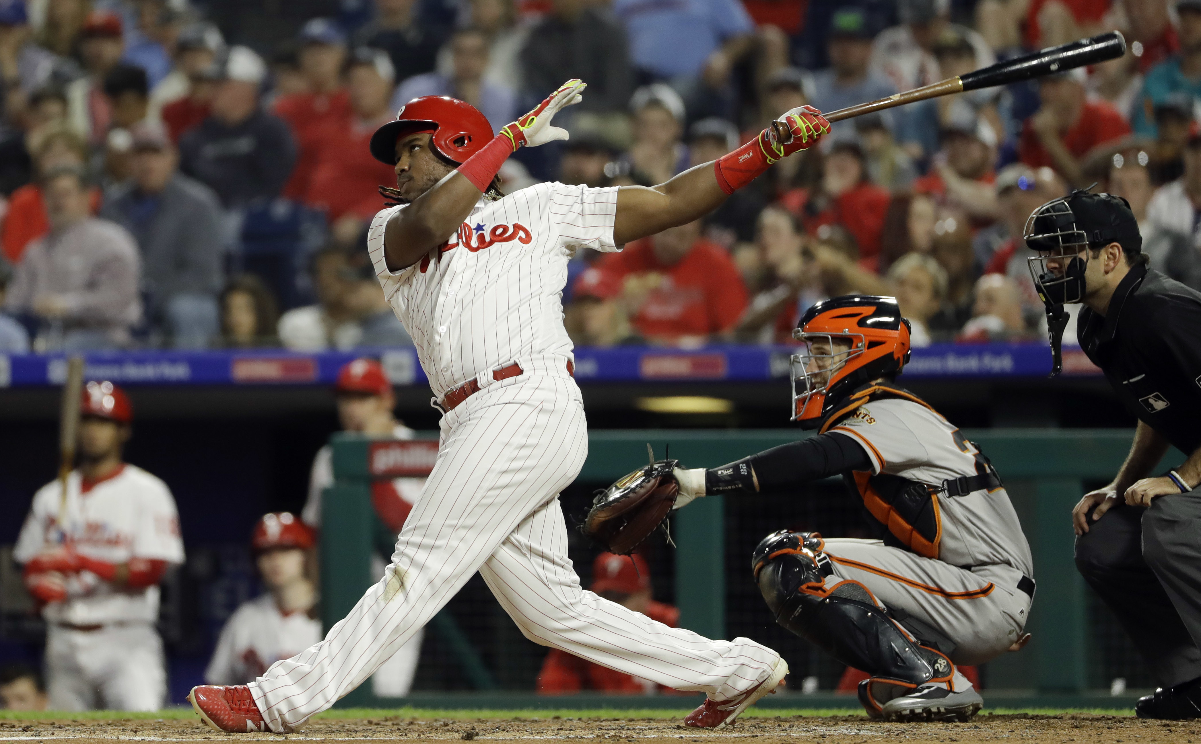 Carlos Santana drives in 5, Phillies beat Giants 11-3