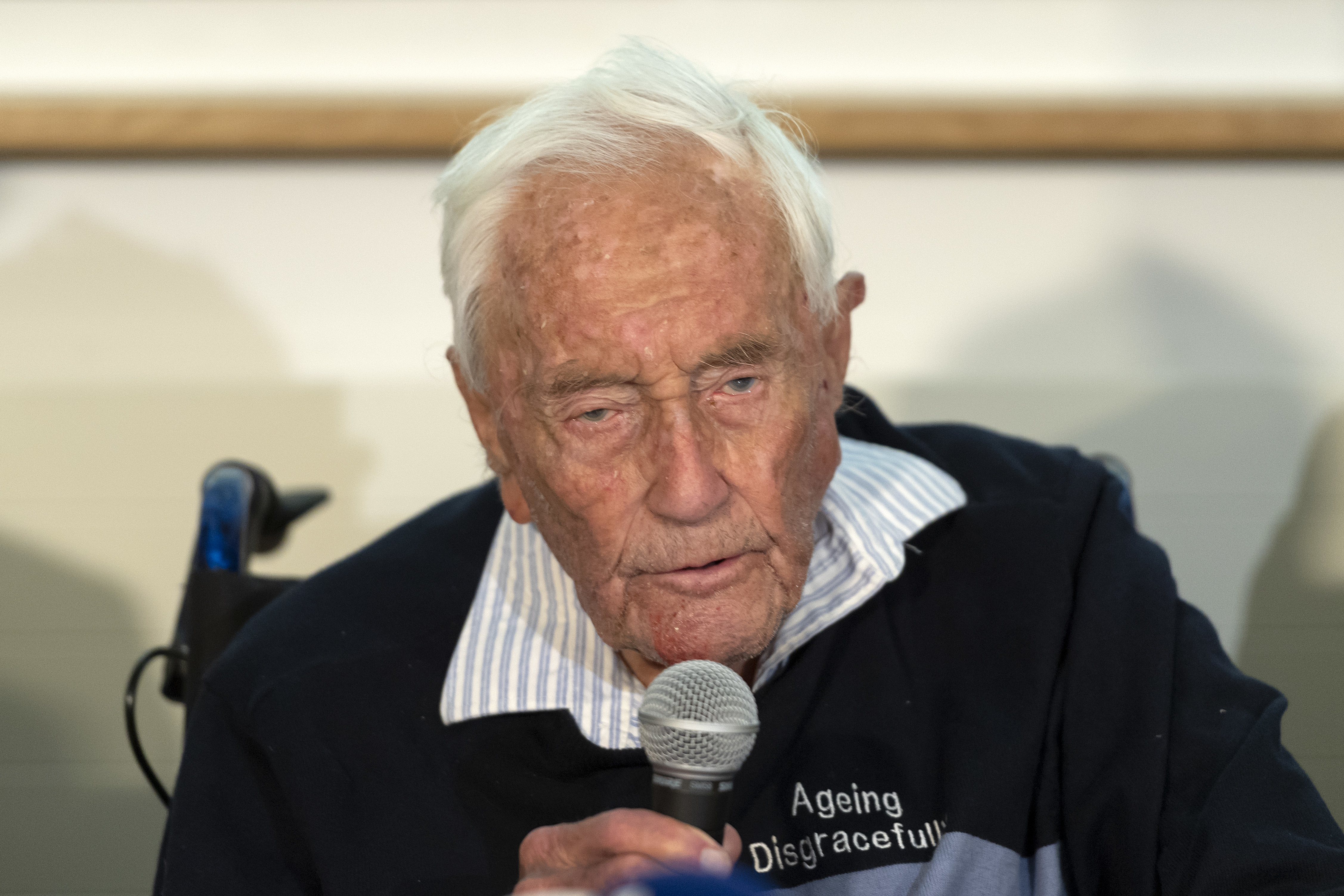 Australian, 104, dies in assisted suicide in Switzerland