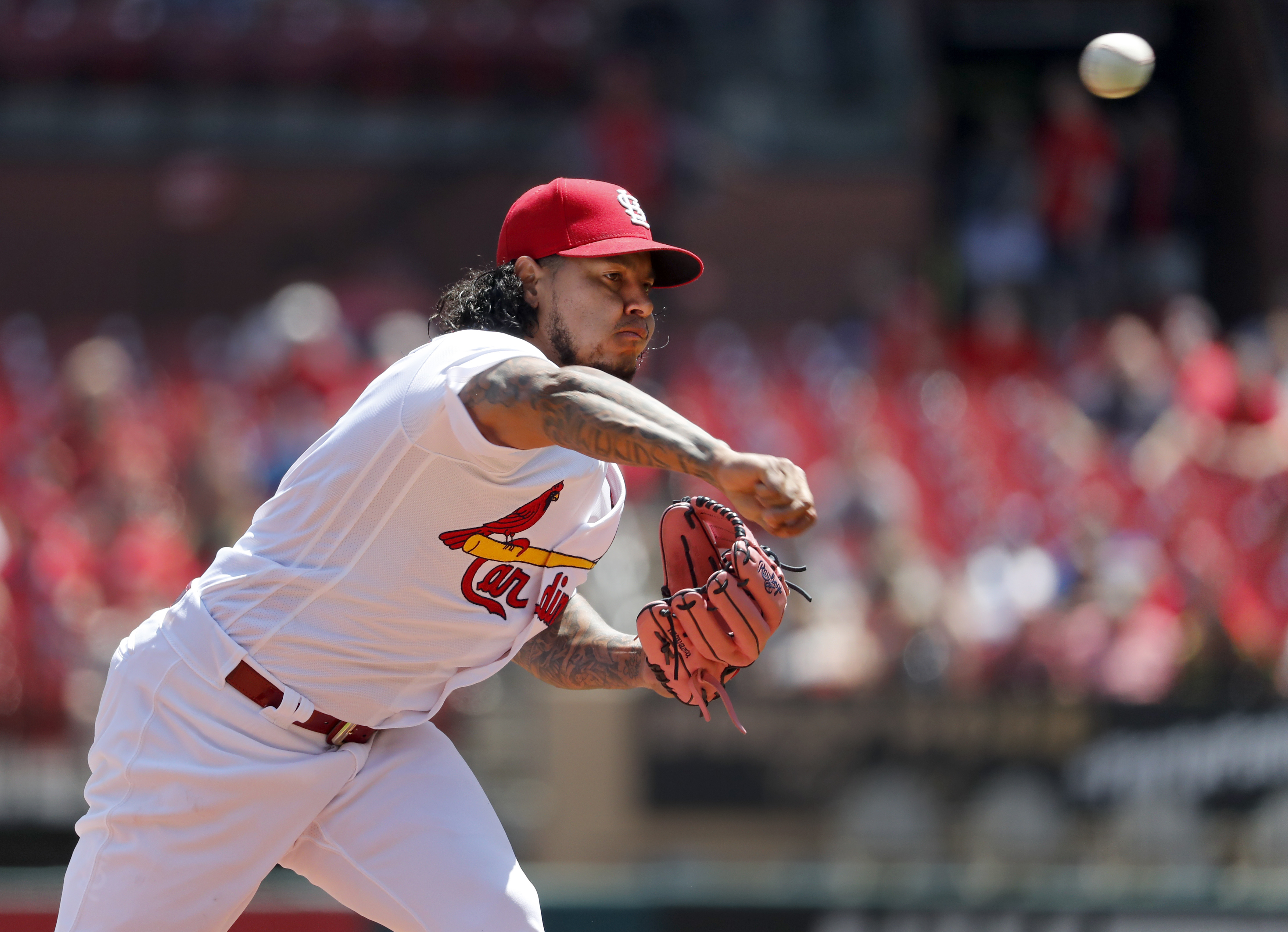 Cards put ace Carlos Martinez on 10-day DL with lat strain