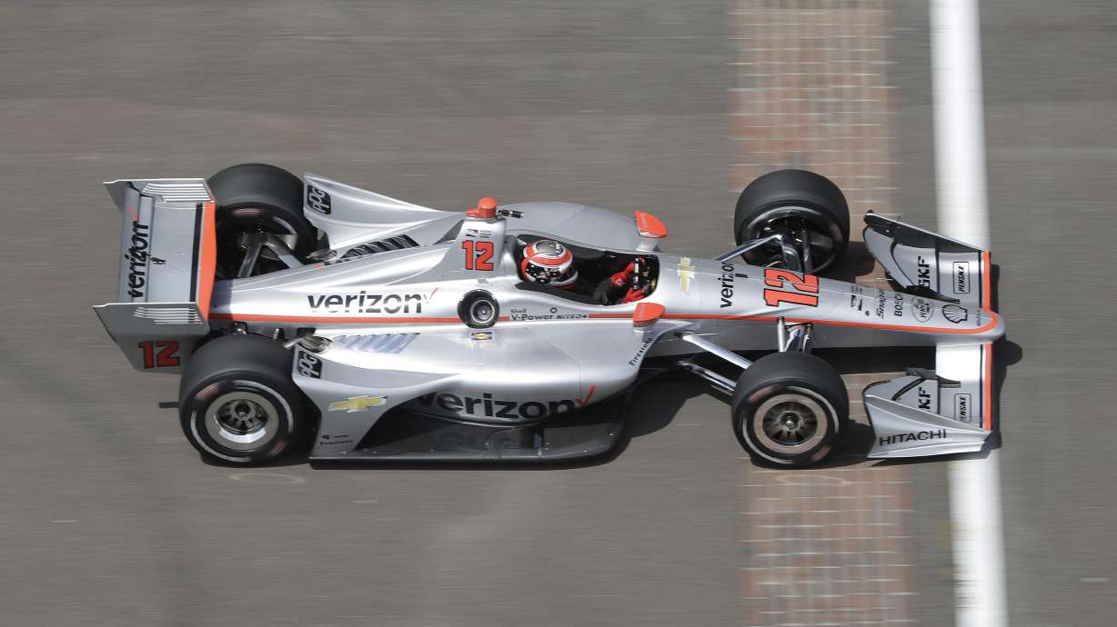 Will Power wins his third pole for IndyCar GP