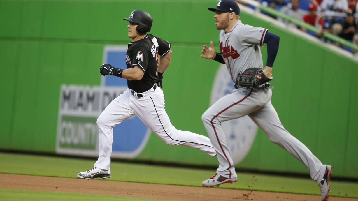 Realmuto helps Marlins end skid with 6-3 win over Braves