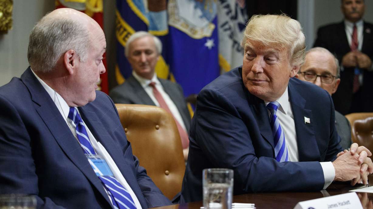 Trump wants negotiations with California on auto gas mileage