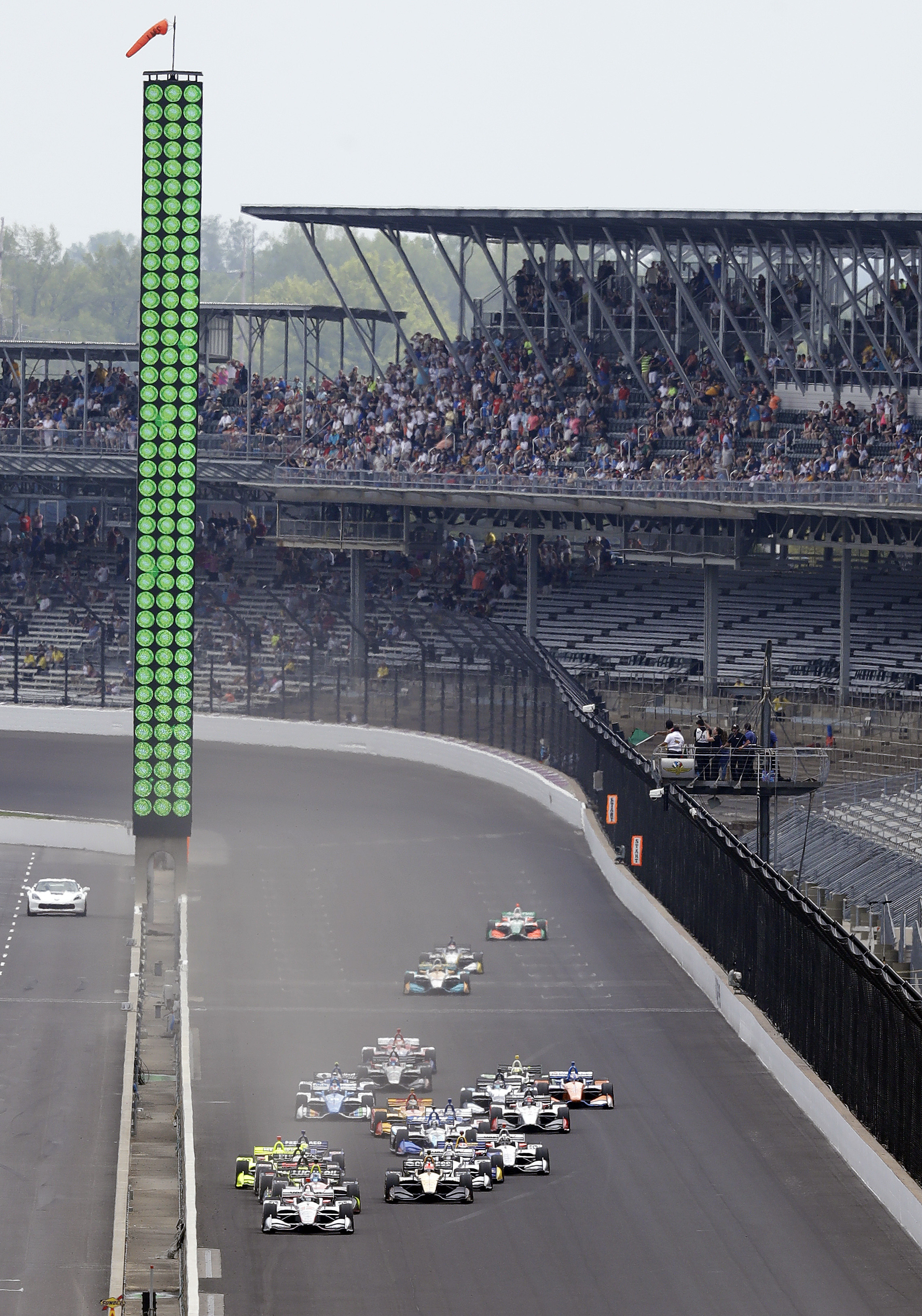 Familiar faces, fond farewells, bumping headline Indy lineup