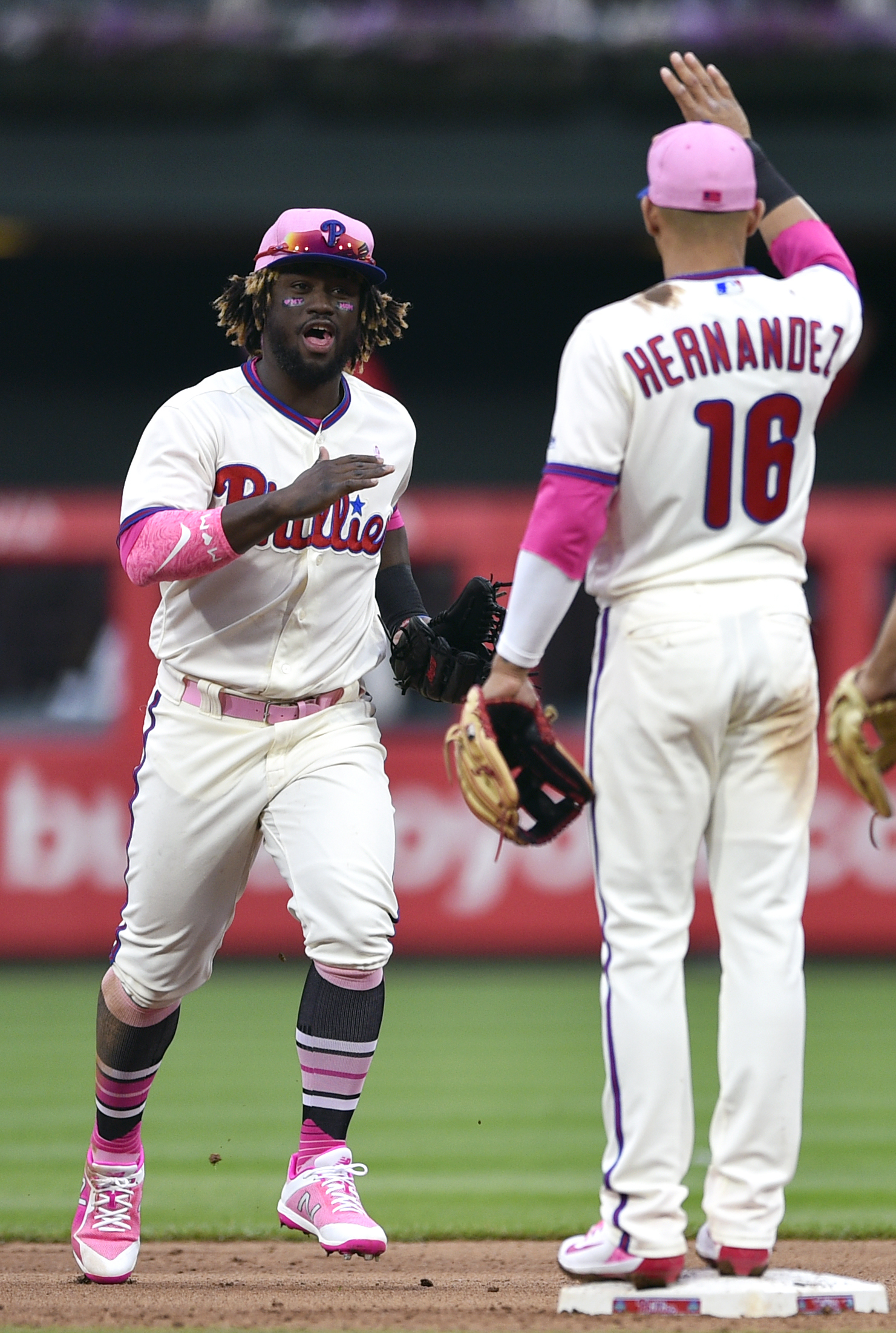 Mets' deGrom lasts 1 inning, Williams homer lifts Phils 4-2