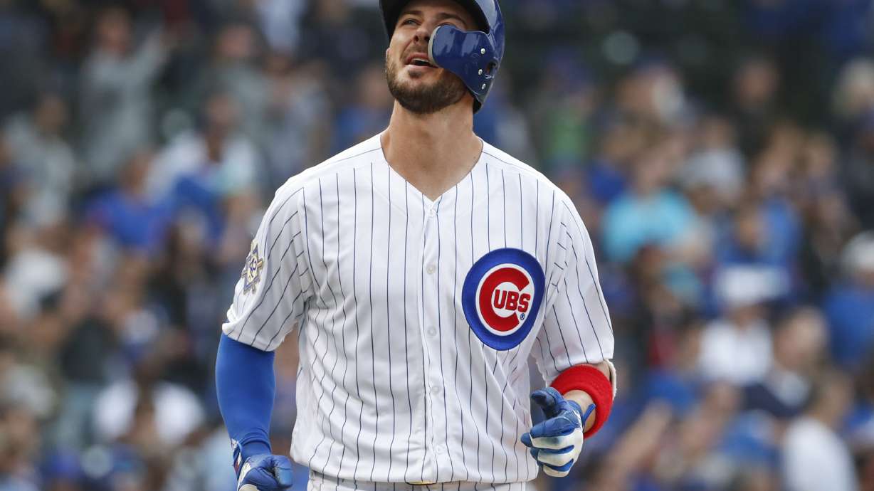 Albies, Bautista homer as Braves outslug Cubs 6-5