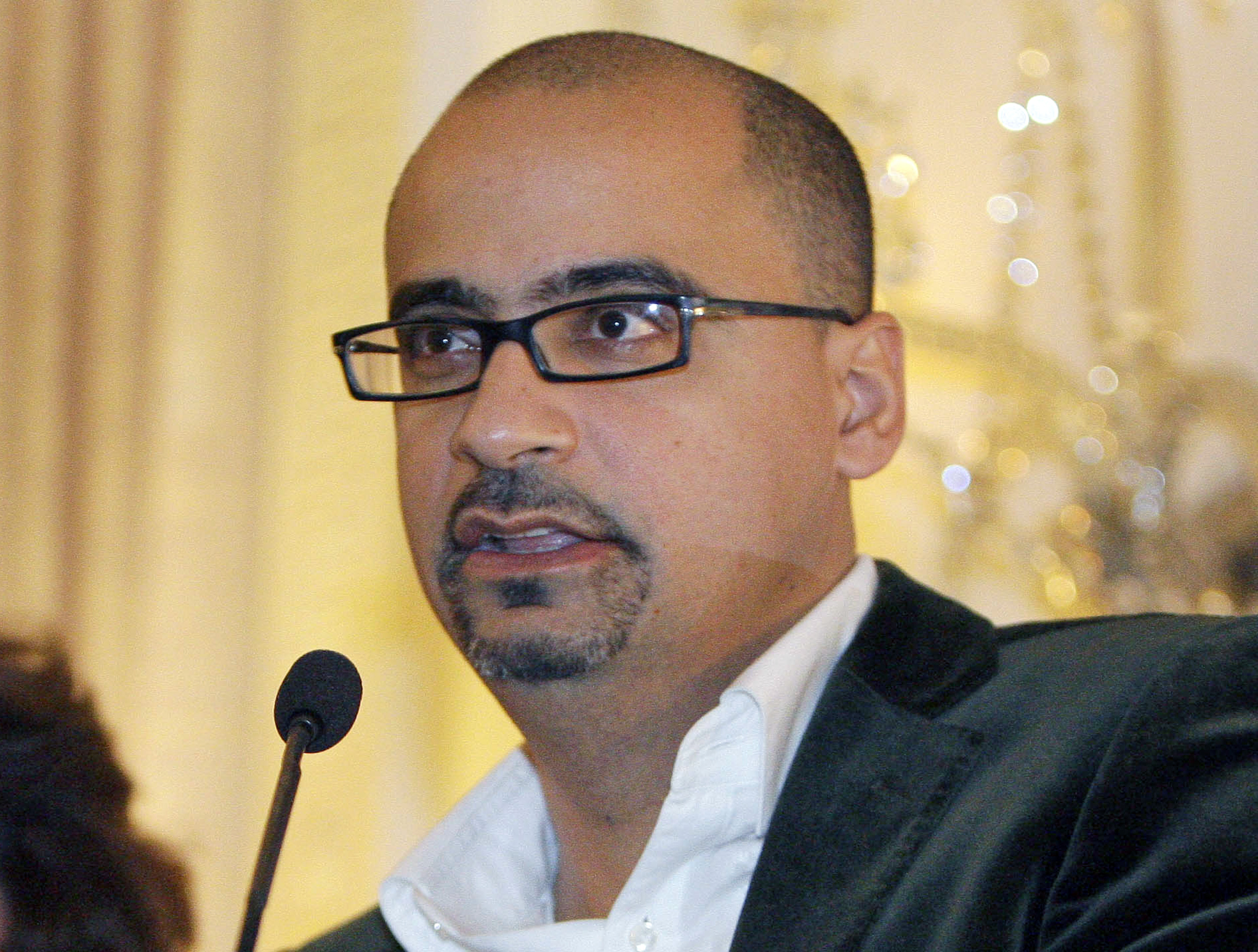 Academics protest 'media harassment' against Junot Diaz