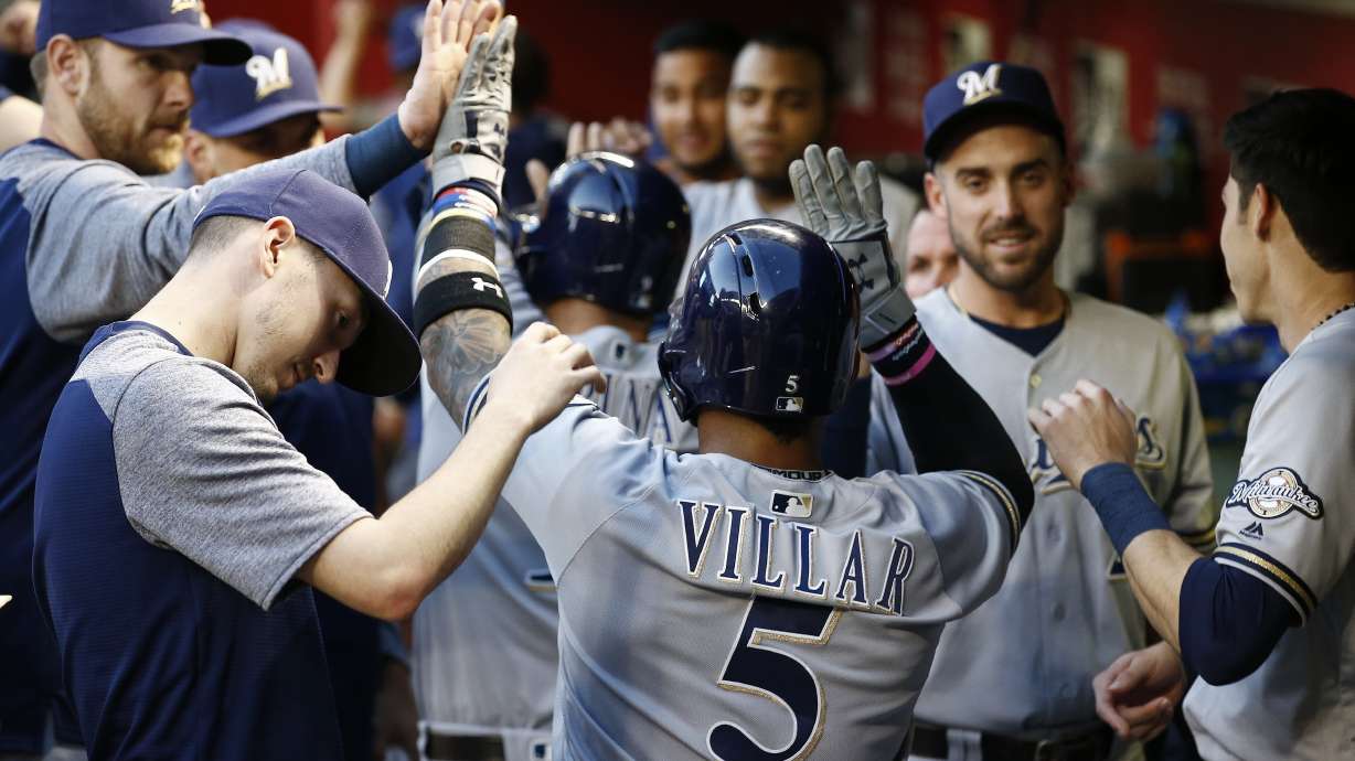 Pollock sprains thumb, to see specialist as D-backs slump