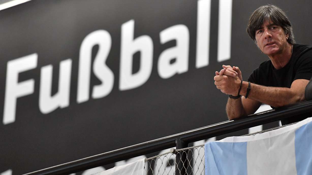 Germany coach Joachim Loew to stay through 2022 World Cup