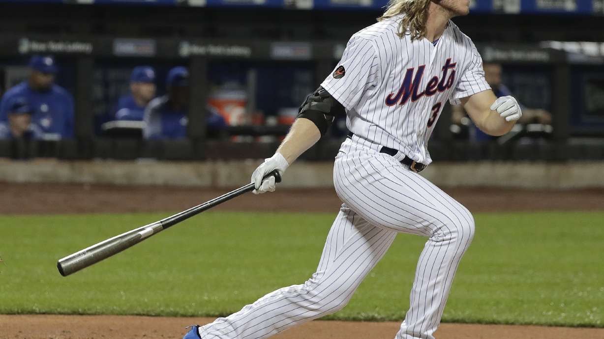 Syndergaard, Mets break out in 12-2 rout of Blue Jays
