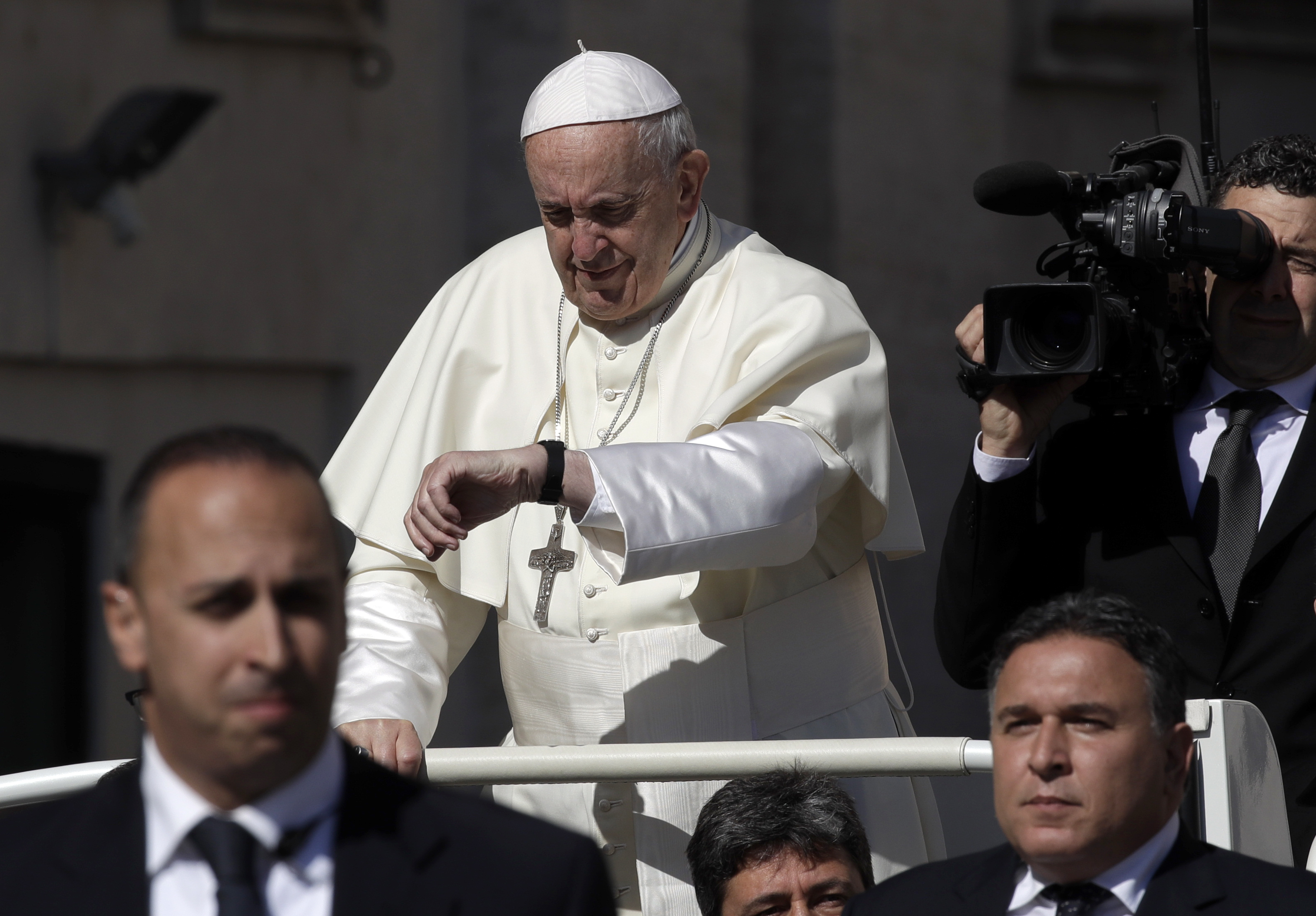 Pope warns bloodshed in Gaza hurts peace: 'War begets war'