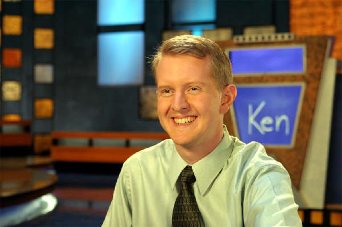'Jeopardy!' champ Ken Jennings' tips on how to win HQ Trivia, quiz apps