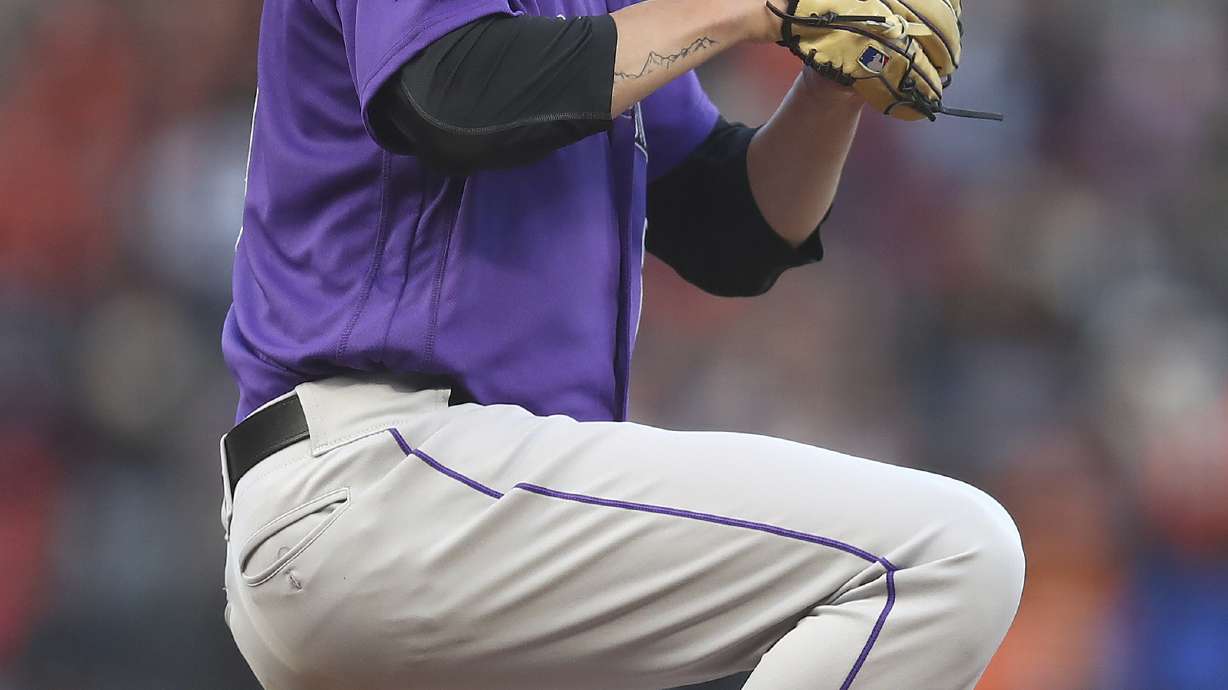 Ian Desmond has HR, 4 RBIs in Rockies' 6-1 win over Giants