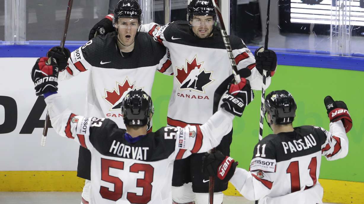 Sweden beats Switzerland to retain world ice hockey title