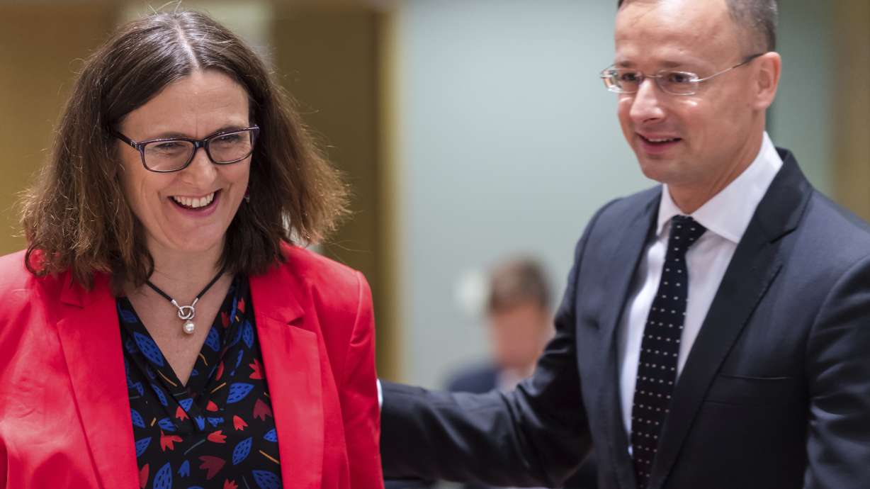 EU greenlights trade talks with Australia, New Zealand