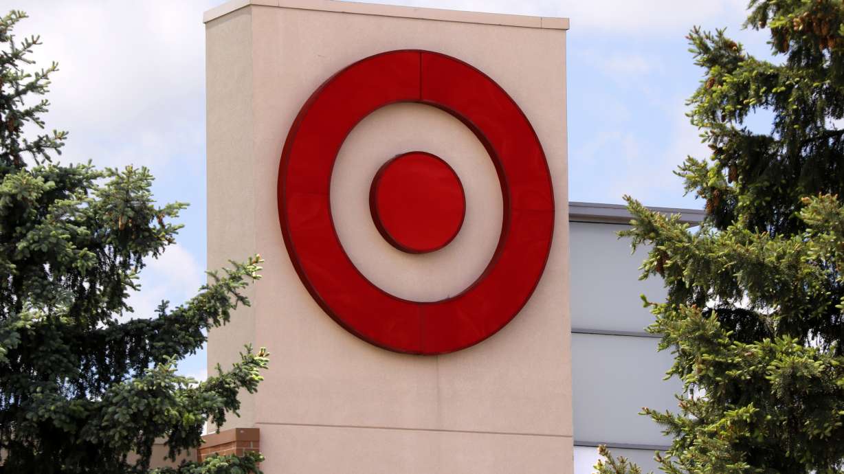 Target's bright spot: robust customer traffic