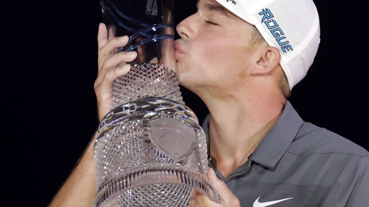Spieth much better at Colonial, his other hometown PGA event