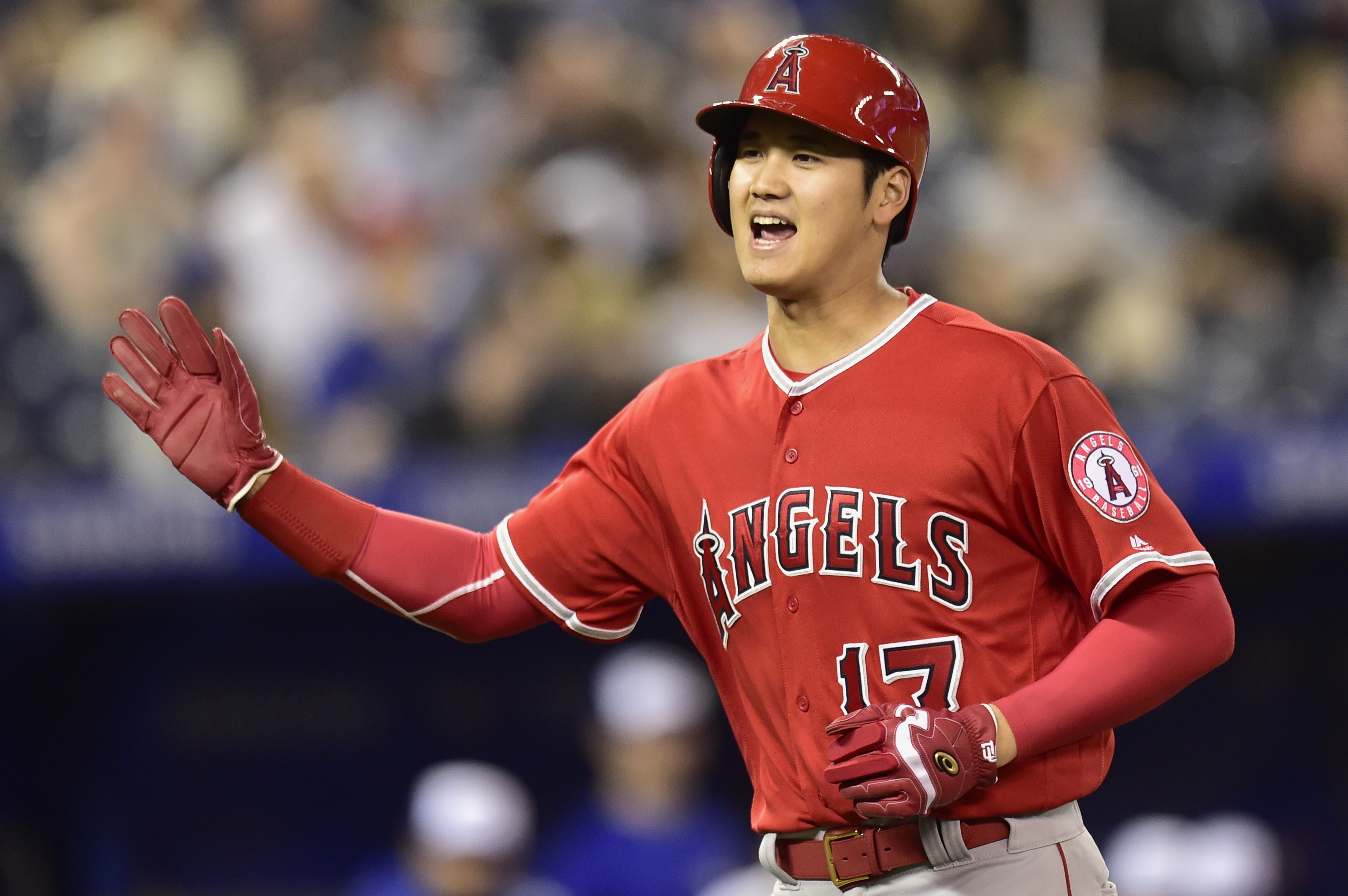 Ohtani ties it, Simmons wins it in 9th as Angels beat Jays