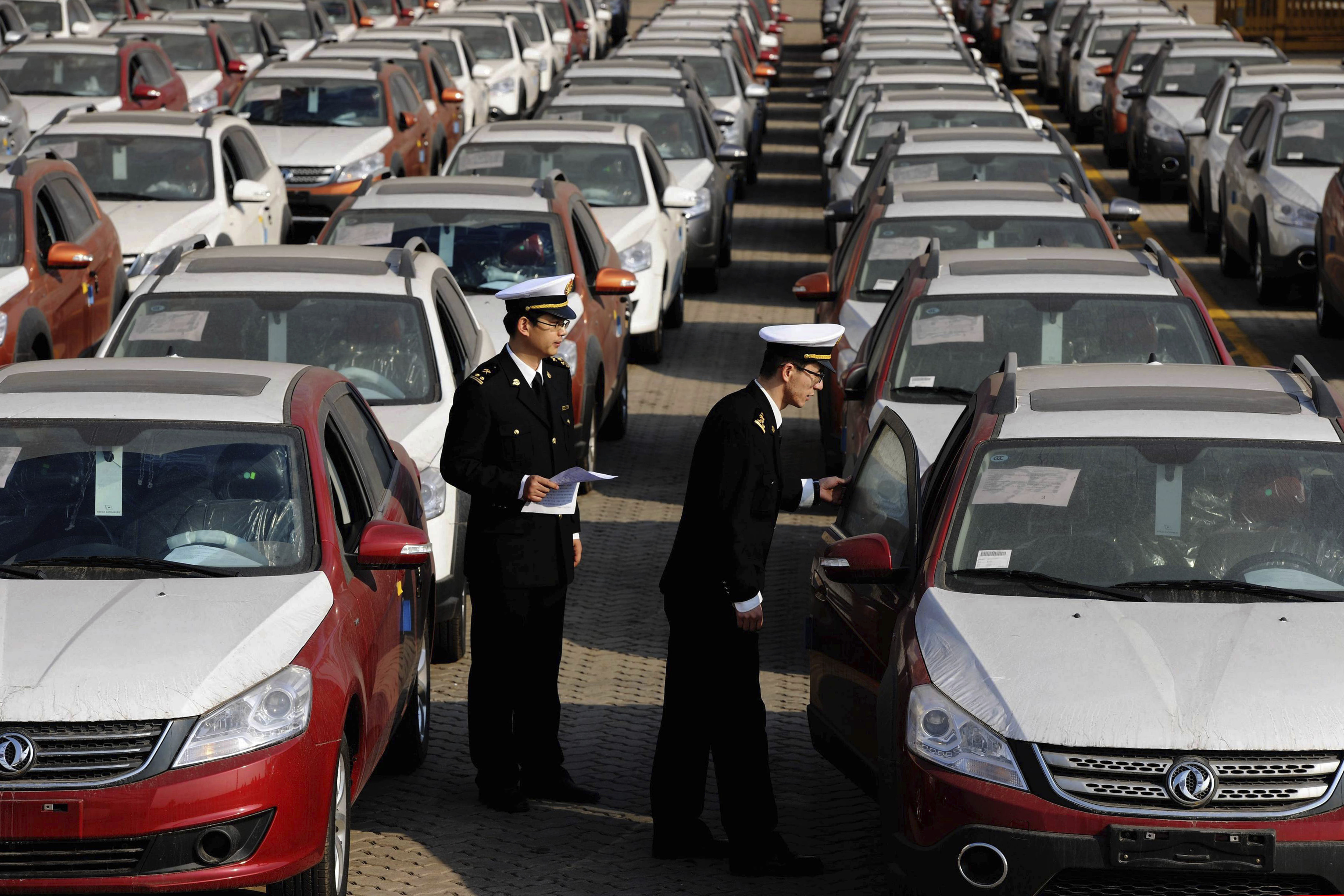 Protests worldwide against US idea of auto import tariffs