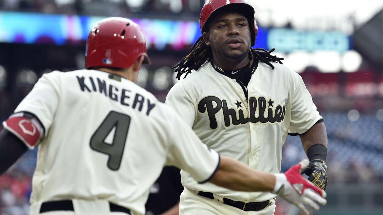 Nola takes no-no into 7th, Phils top Jays and lead NL East