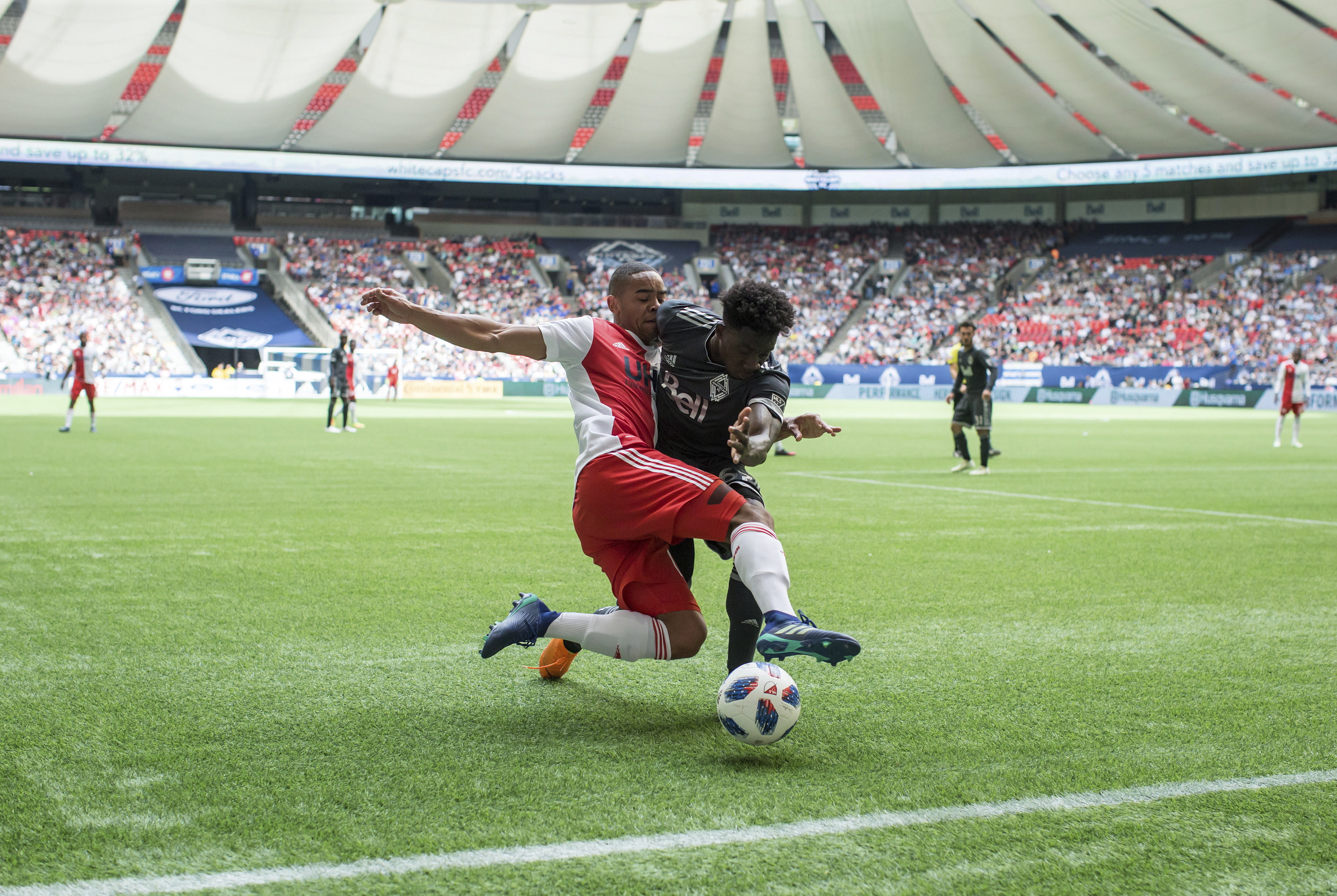 Cristian Techera has hat trick, Whitecaps tie Revolution 3-3