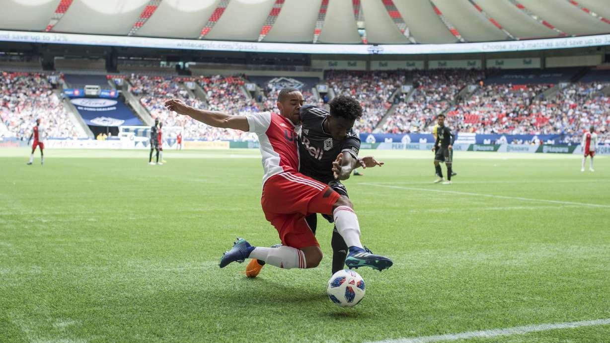 Cristian Techera has hat trick, Whitecaps tie Revolution 3-3