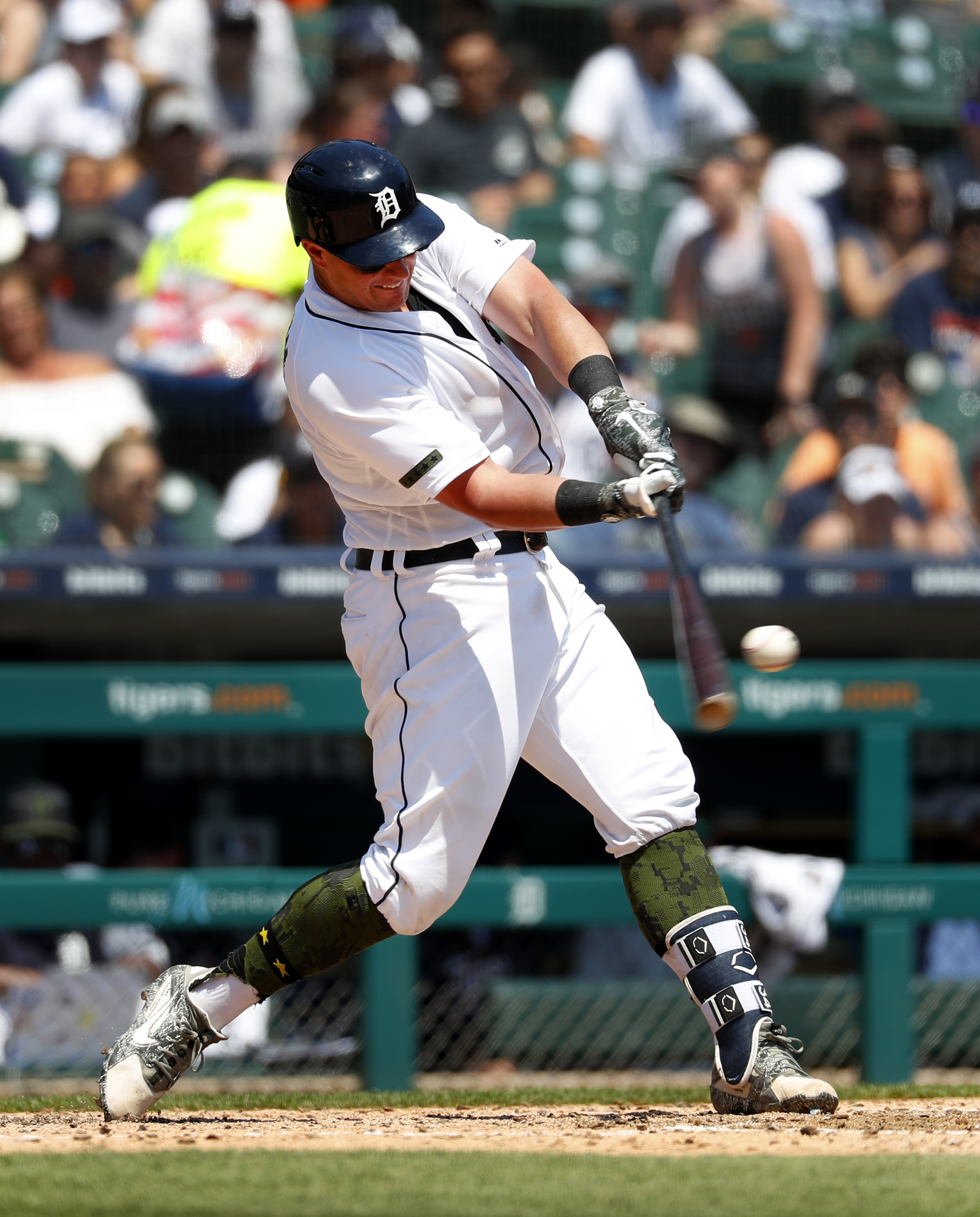 McCann's grand slam lifts Tigers to 9-3 win over Angels