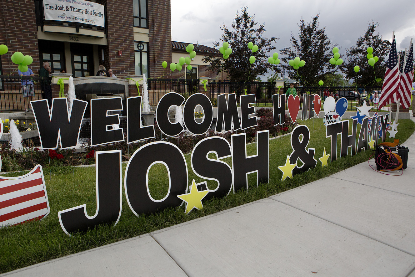 A sign greeting Josh Holt and his wife Thamy outside the Old Dome Meeting Hall at Riverton City Park in Riverton, Utah, Monday, May 28, 2018. (Photo: James Wooldridge, KSL)