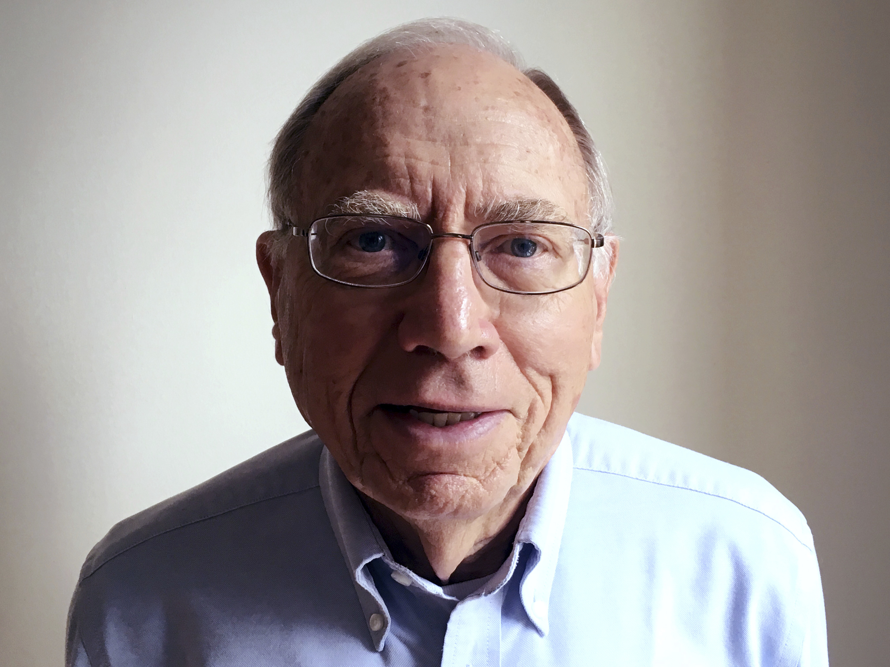 Wyoming candidate switches parties to challenge GOP senator