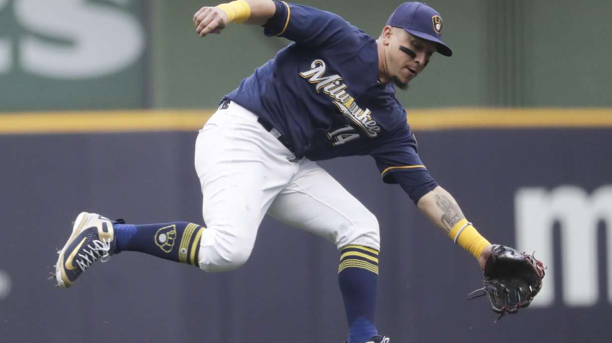 Wacha, 3 home runs send Cardinals over Brewers 6-1