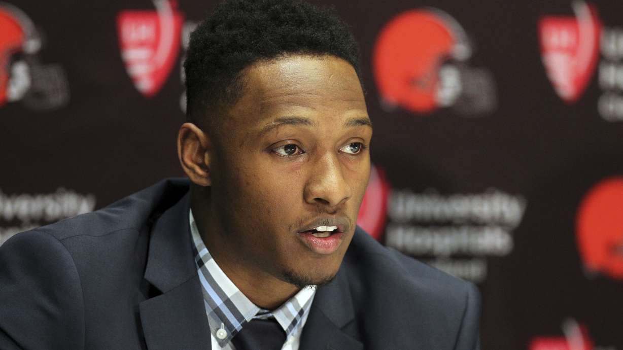 Heat for tweet: Browns' Randall amazed by jersey posting