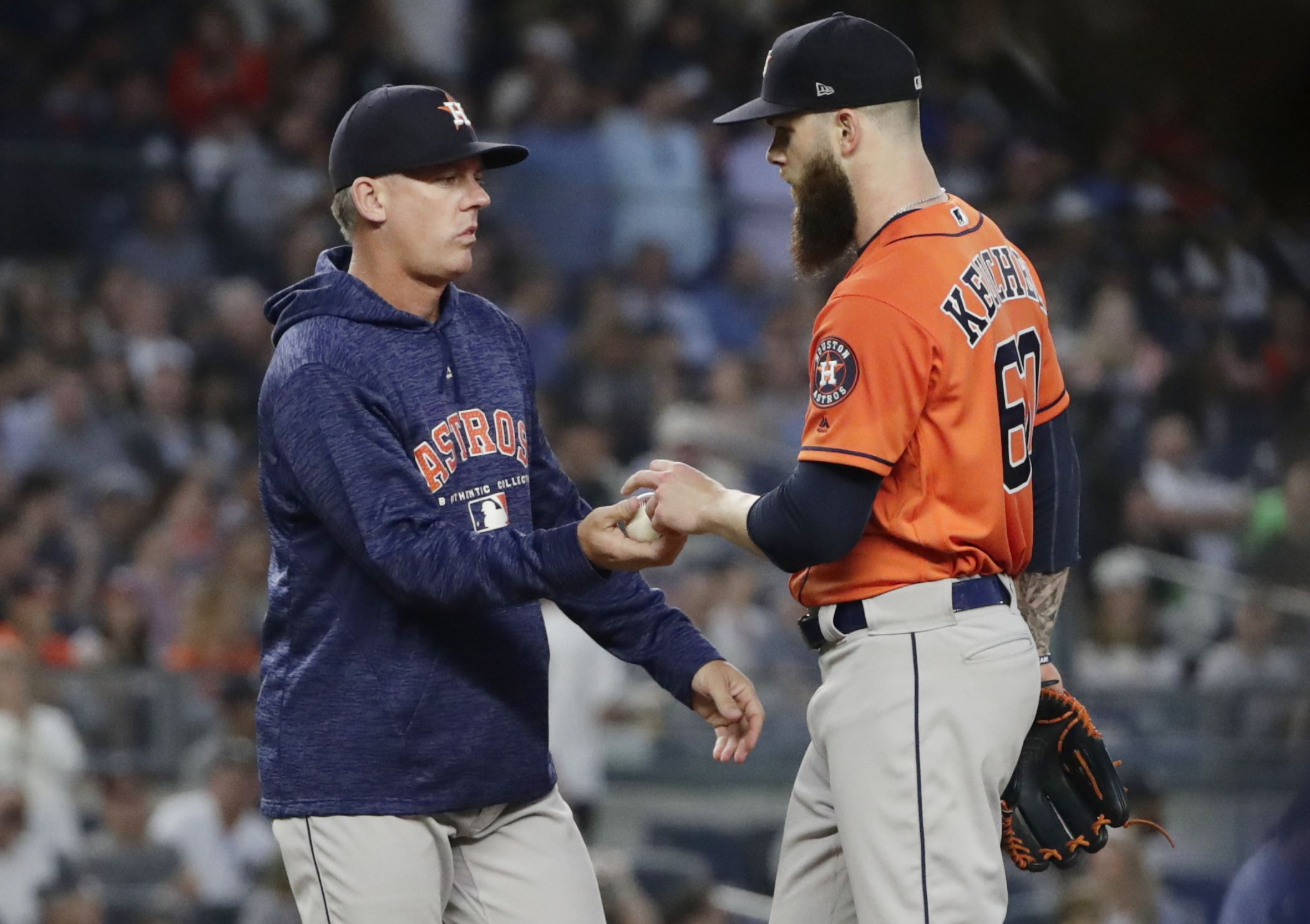 Severino overpowers Astros with 11 Ks as Yankees win 5-3