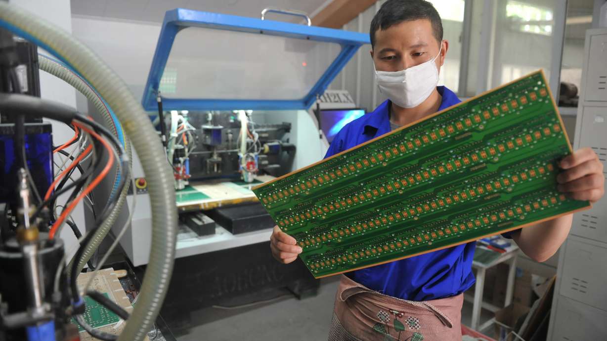 China factory activity rises to 8-month high in upbeat sign