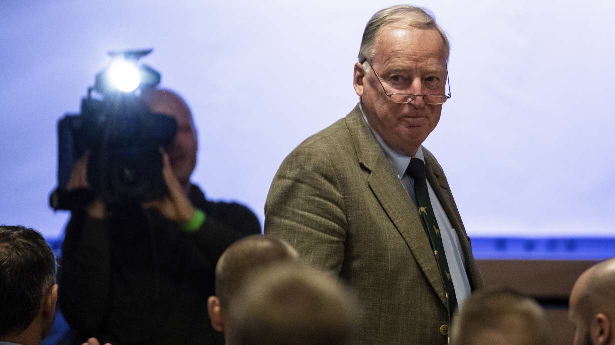 AfD chief: Nazi era a 'speck of bird poop' in German history