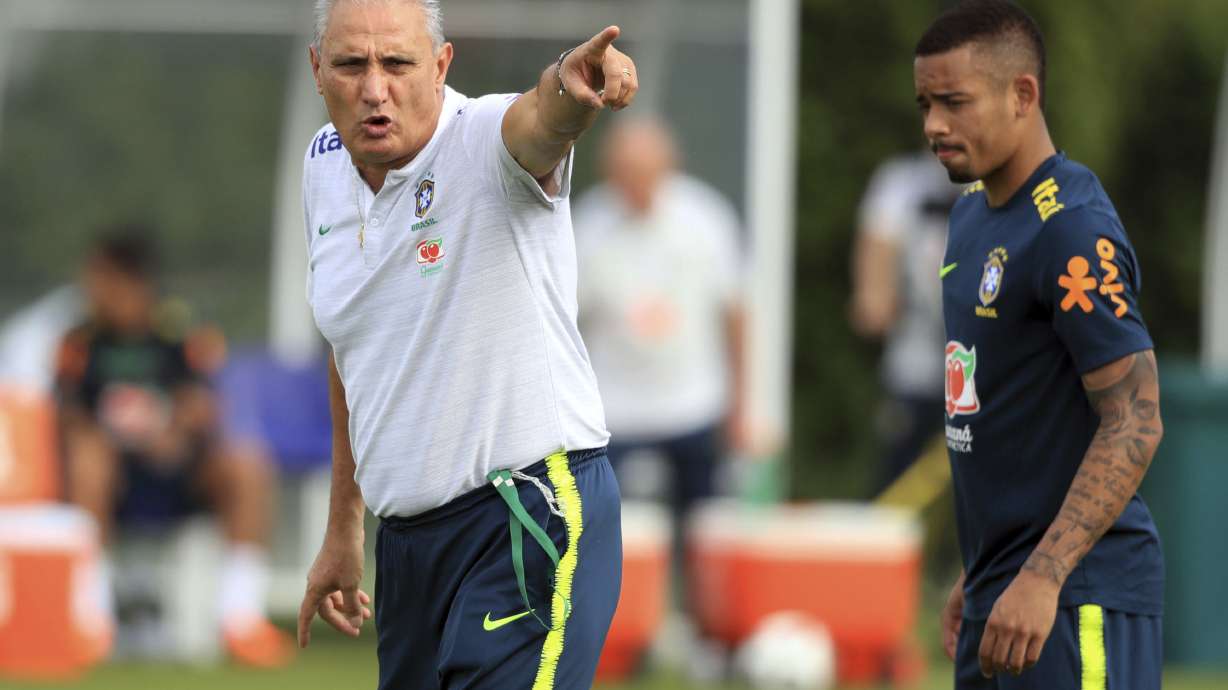 Brazil's Jesus admits challenge against Firmino for No. 9